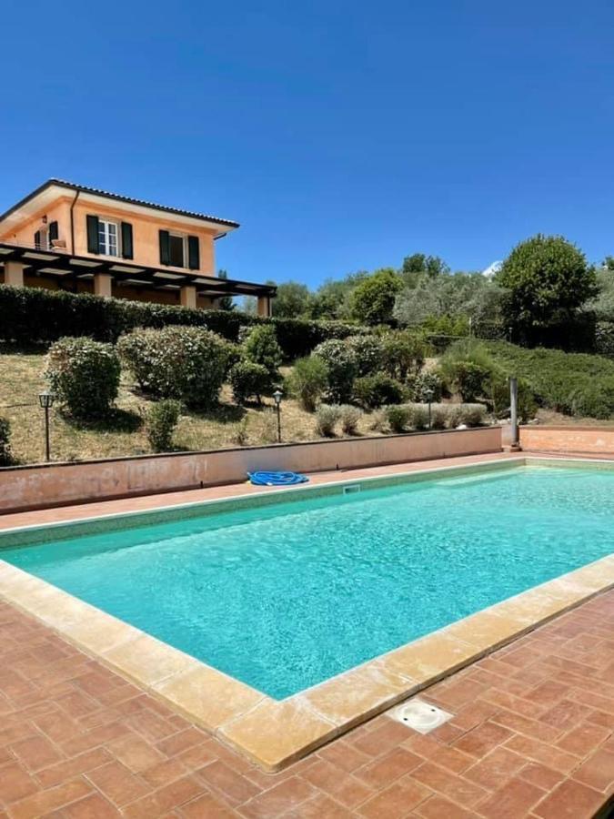 Apartamento La Posta Di Bacco Gualdo Cattaneo Exterior foto