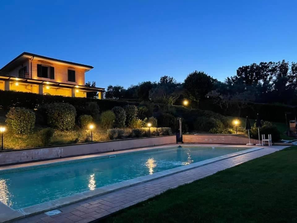 Apartamento La Posta Di Bacco Gualdo Cattaneo Exterior foto
