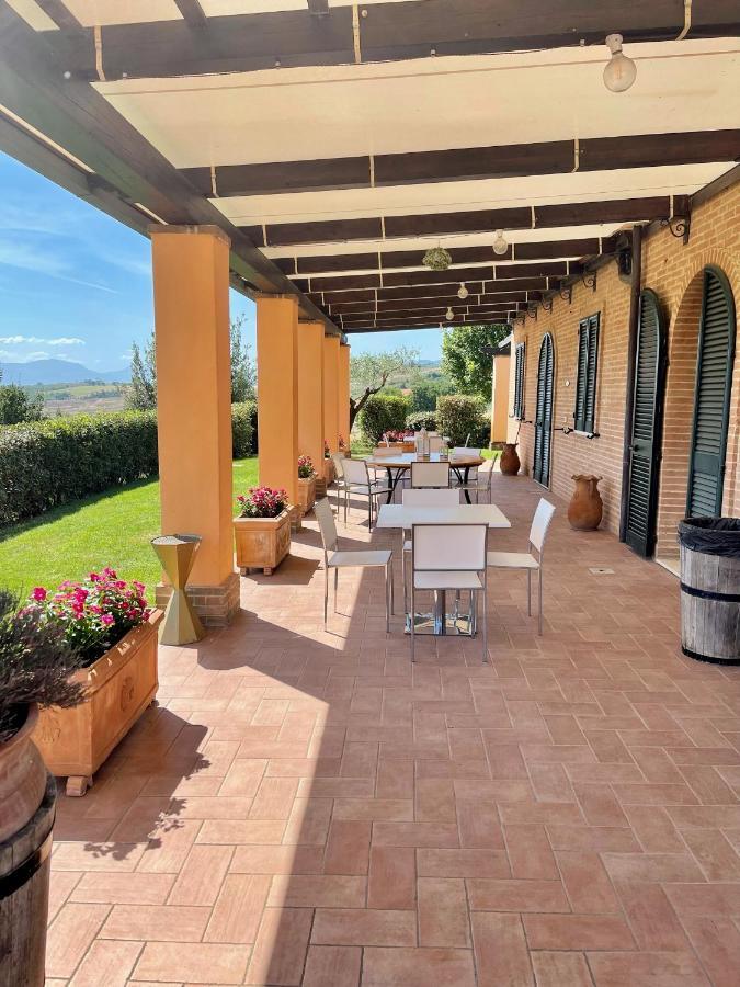 Apartamento La Posta Di Bacco Gualdo Cattaneo Exterior foto